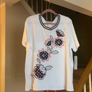 Alfred Dunner embroidered top